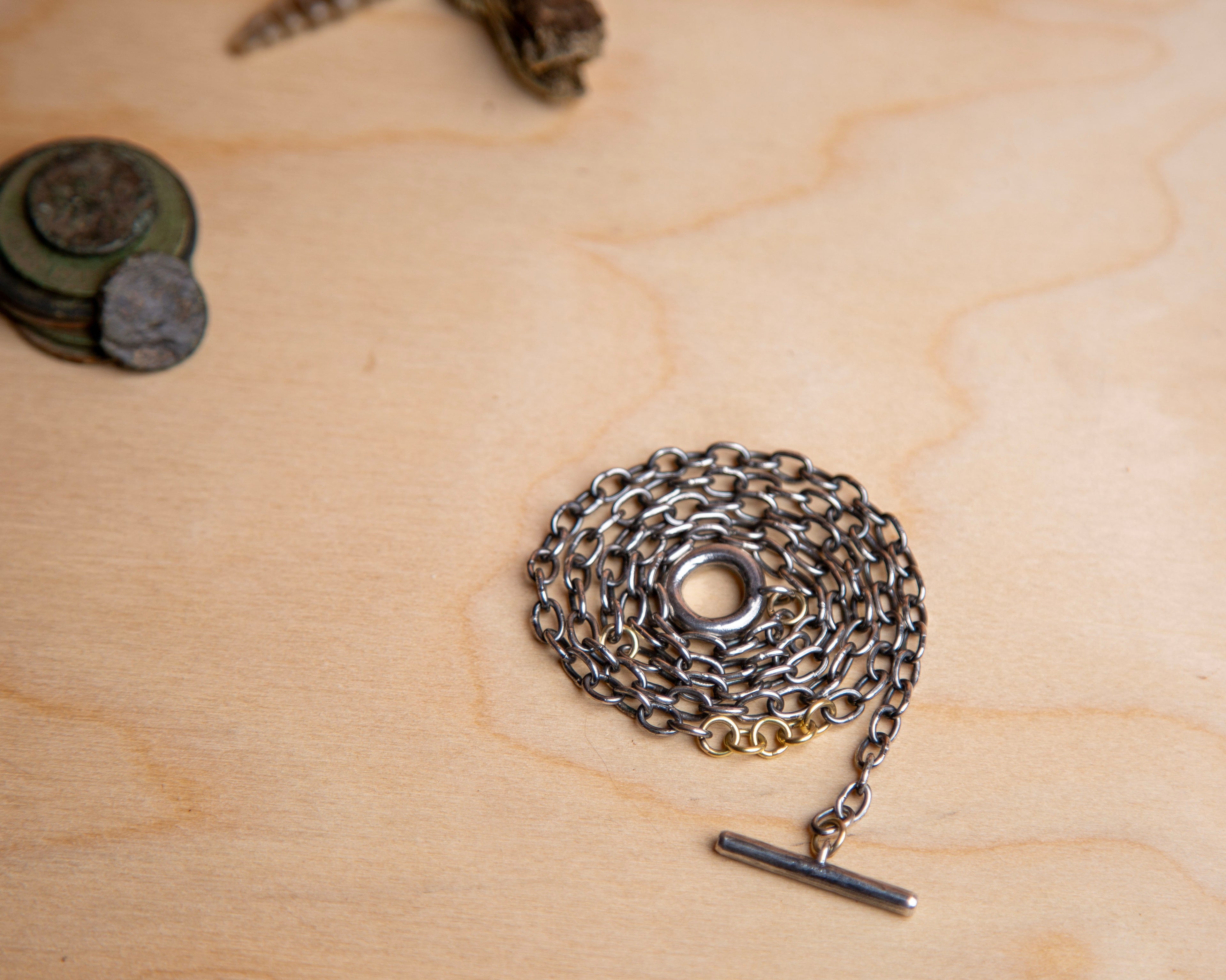 Mixed metal chain