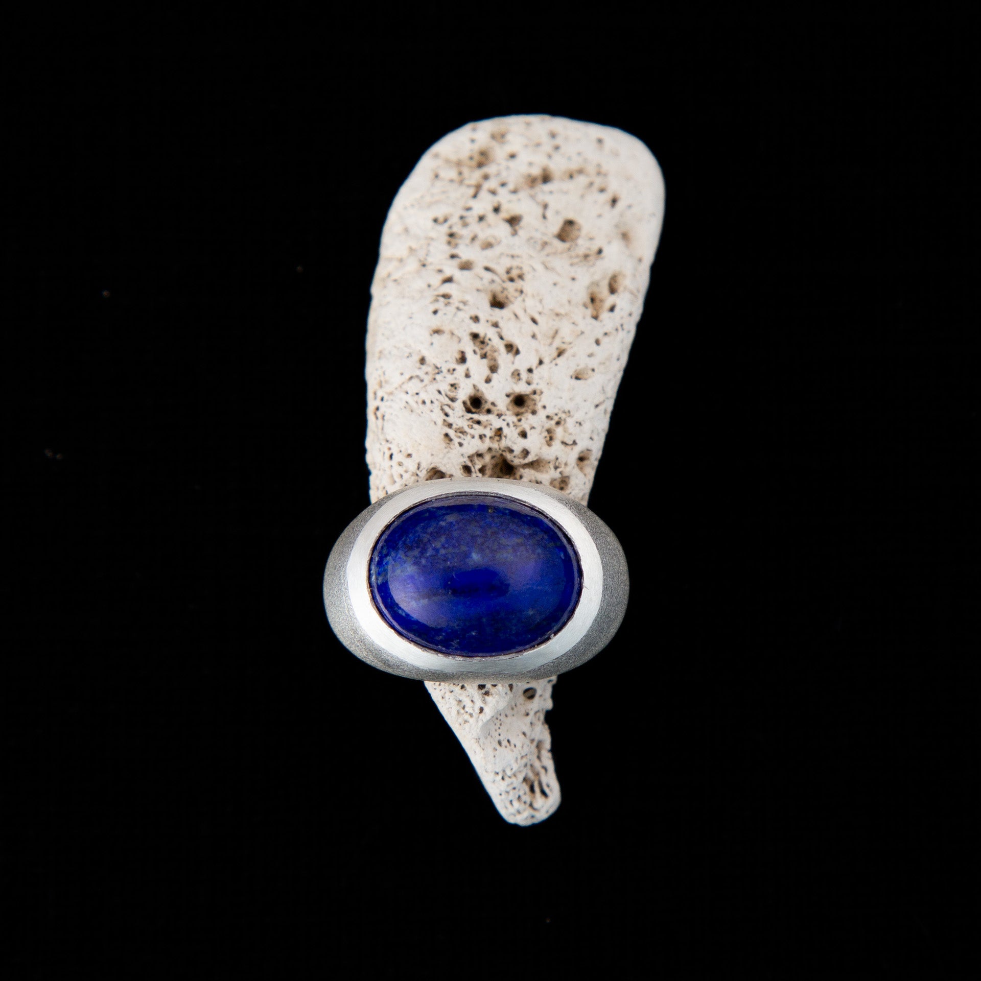 Lapis Signet Dome