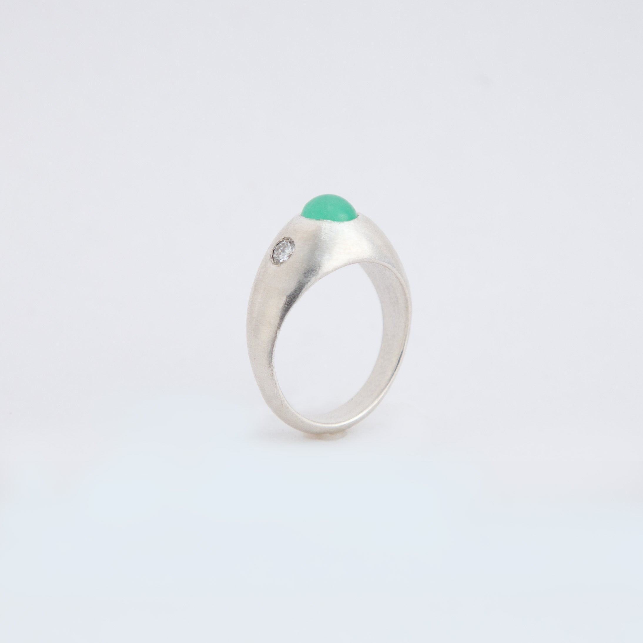 Chrysoprase and Diamond in Silver