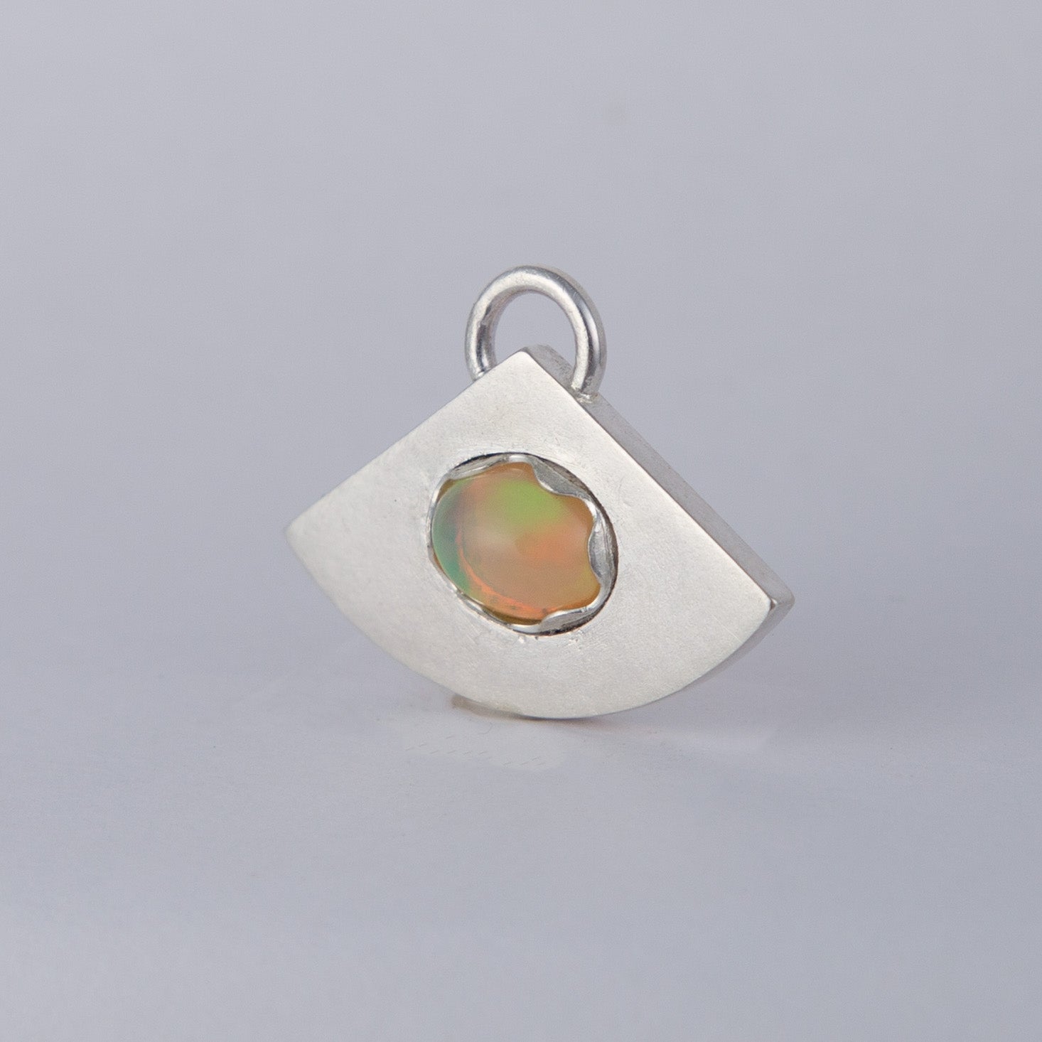 Eye of opal pendant