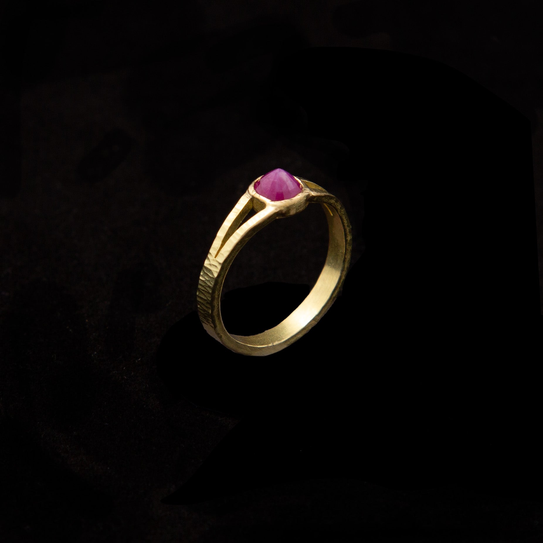 Ruby spike ring