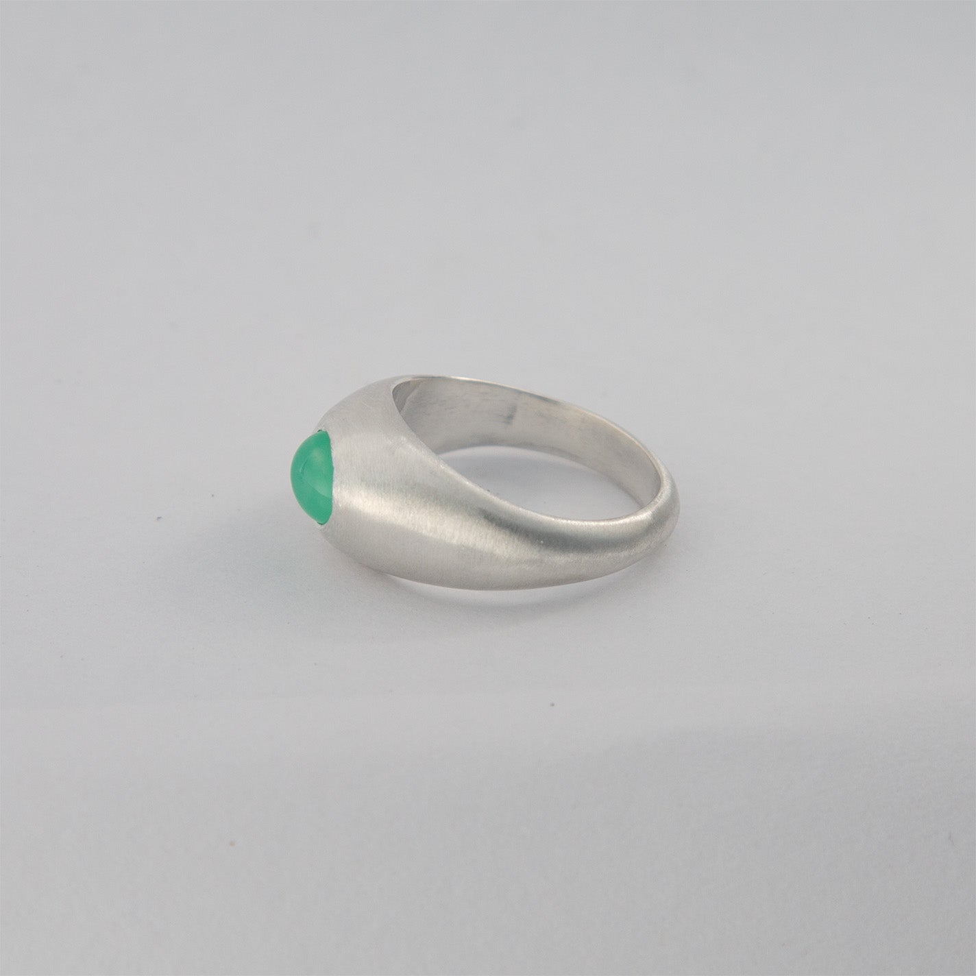 Chrysoprase in Silver Dome